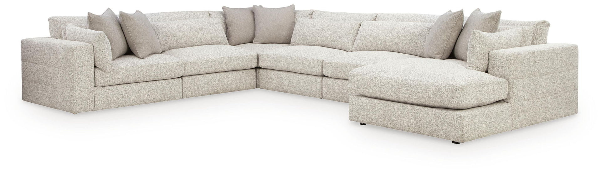 Stonecroft Manor - 6-Piece Sectional With RAF Corner Chaise - Snowstone