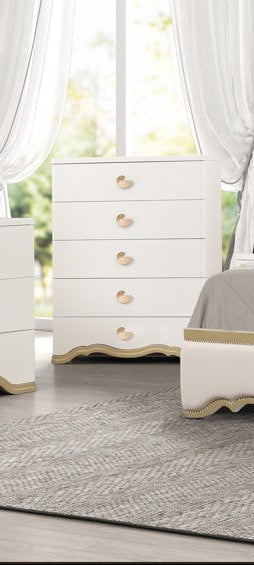 Athena Chest