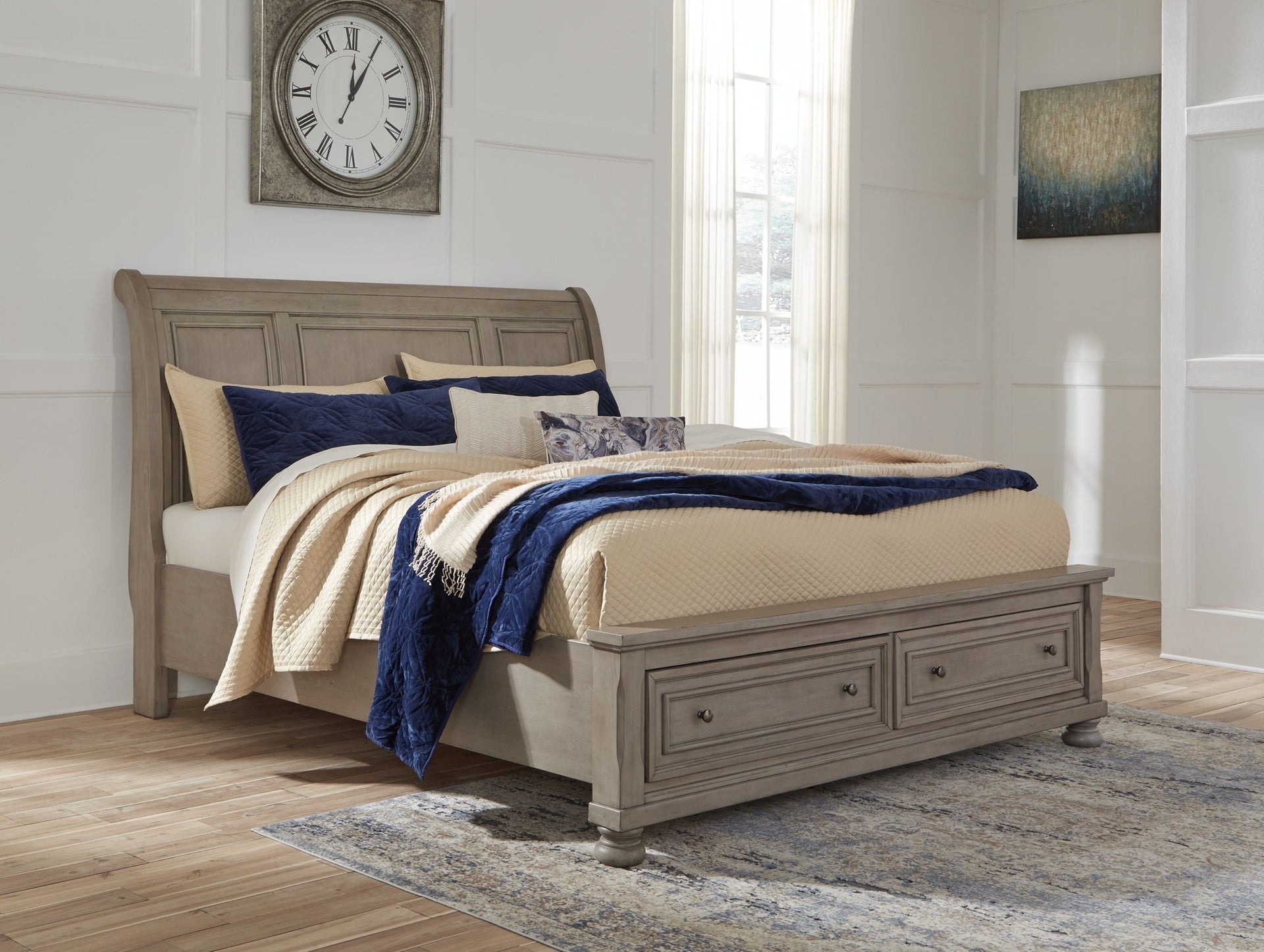 Lettner Queen Storage Bed
