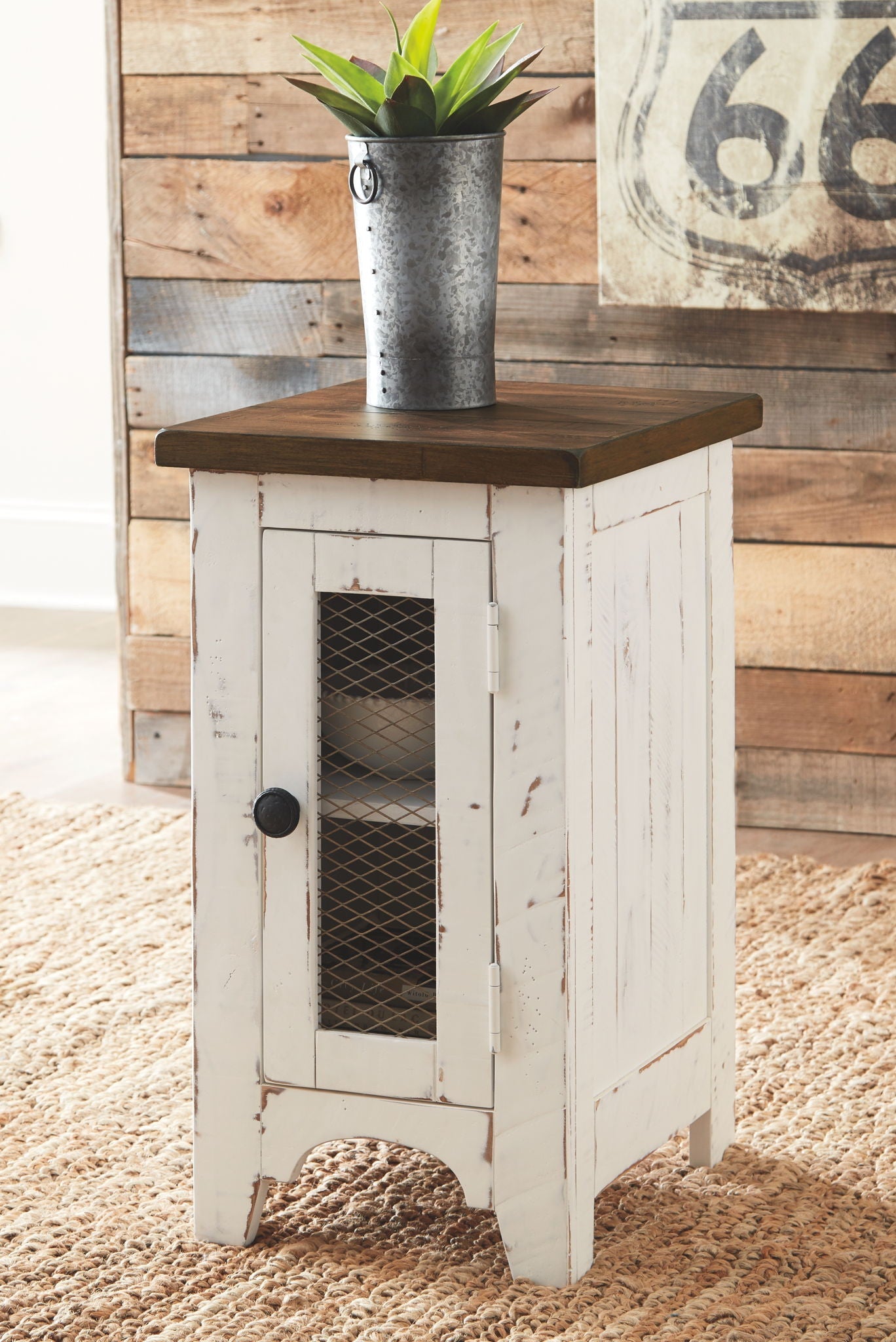 Wystfield End Table
